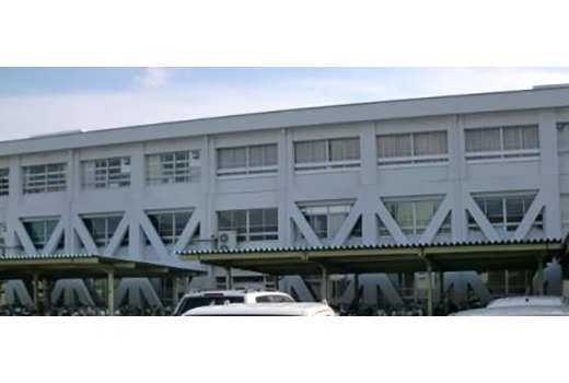 阿波市立阿波中学校中校舎
