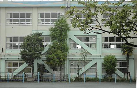 江戸川区立上小岩小学校