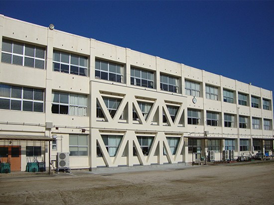 鳥取市立浜村小学校校舎