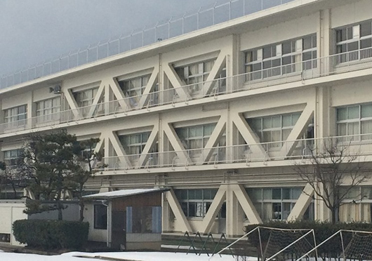 高岡市立中田小学校