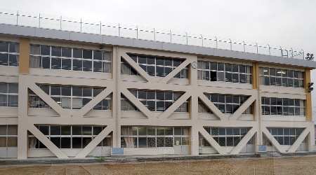 高岡市立野村小学校校舎