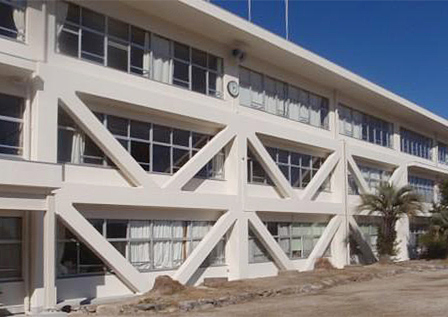 岩国市由宇中学校