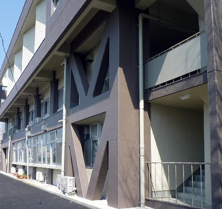 山梨大学（武田１）工業会館
